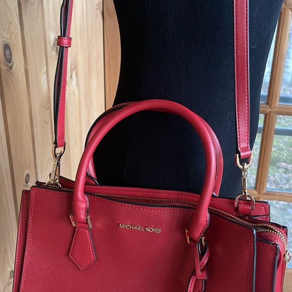 Michael Kors purse - Picture 5 of 11